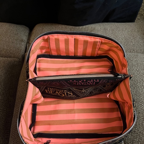 Toiletry /Makeup bag - Picture 5 of 5